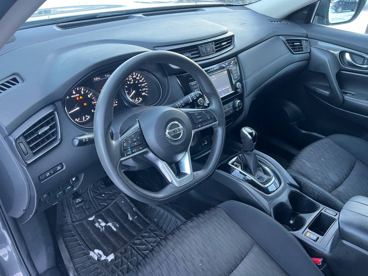 2018 Nissan Rogue S**CAMERA DE RECUL**SIEGES CHAUFFANTS**Alerte d’angle mort** Image principale