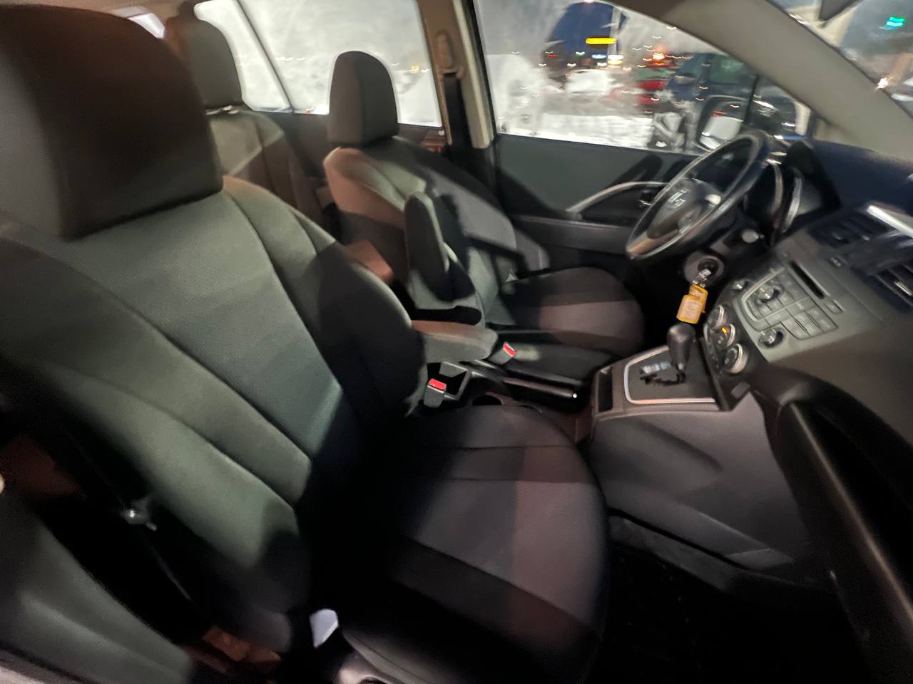 2015 Mazda 5 GS**Jamais Accidente**Tres Bien Entretenu**6 PASSAGERS**MAGS**EN SPECIAL** Main Image