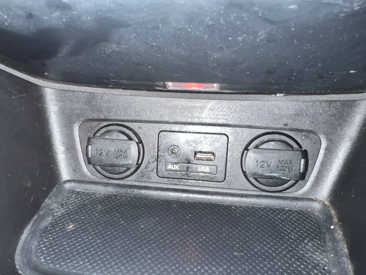 2014 Kia Sorento SX**JAMAIS ACCIDENTEE**AWD**TOIT OUVRANT PANAROMIQUE**CAMERA DE RECULE**NAVI**SIEGES EN CUIR**SIEGES CHAUFFANTS AVANT ET ARRIERE**SiÈge VentilÉ**VOLANT CHAUFFANT**Alerte d’angle mort** Main Image