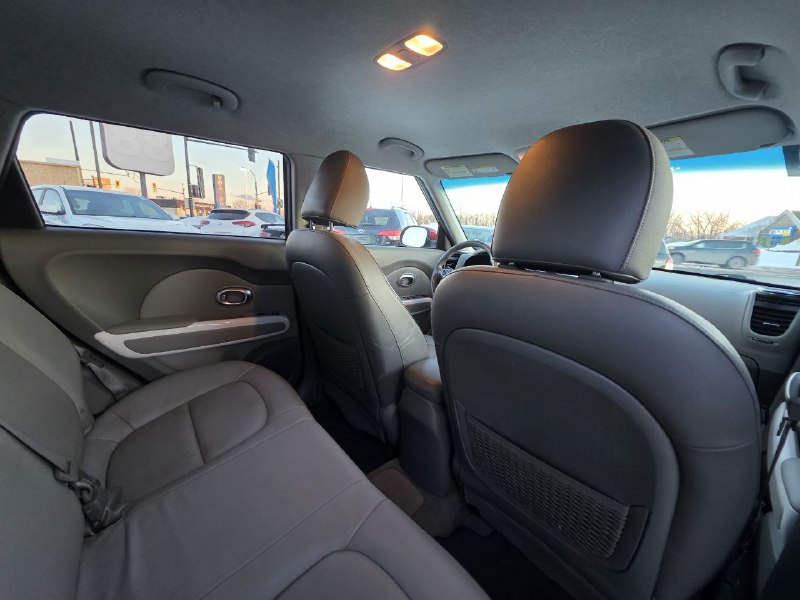 2016 Kia Soul EV **DELUXE**JAMAIS ACCIDENTEE**NAVI**CAMERA DE RECUL**SIEGES VOLANT CHAUFFANTS**MAGS** Main Image