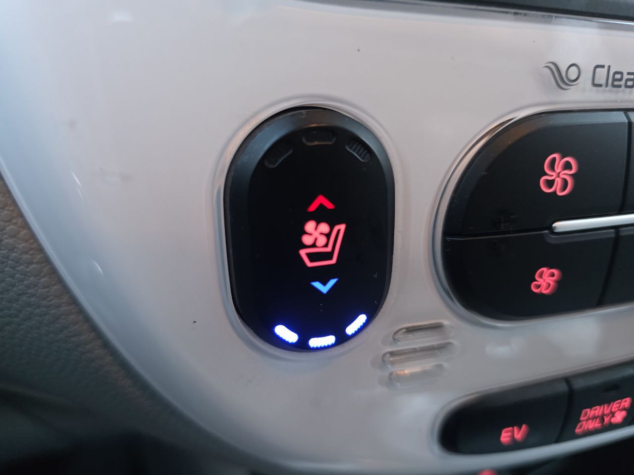 2016 Kia Soul EV **DELUXE**JAMAIS ACCIDENTEE**NAVI**CAMERA DE RECUL**SIEGES VOLANT CHAUFFANTS**MAGS** Main Image