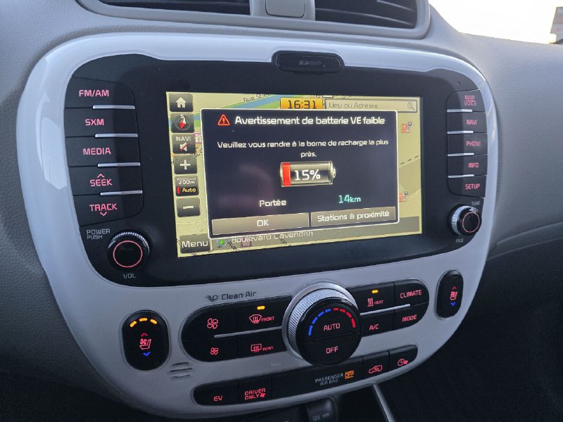 2016 Kia Soul EV **DELUXE**JAMAIS ACCIDENTEE**NAVI**CAMERA DE RECUL**SIEGES VOLANT CHAUFFANTS**MAGS** Main Image