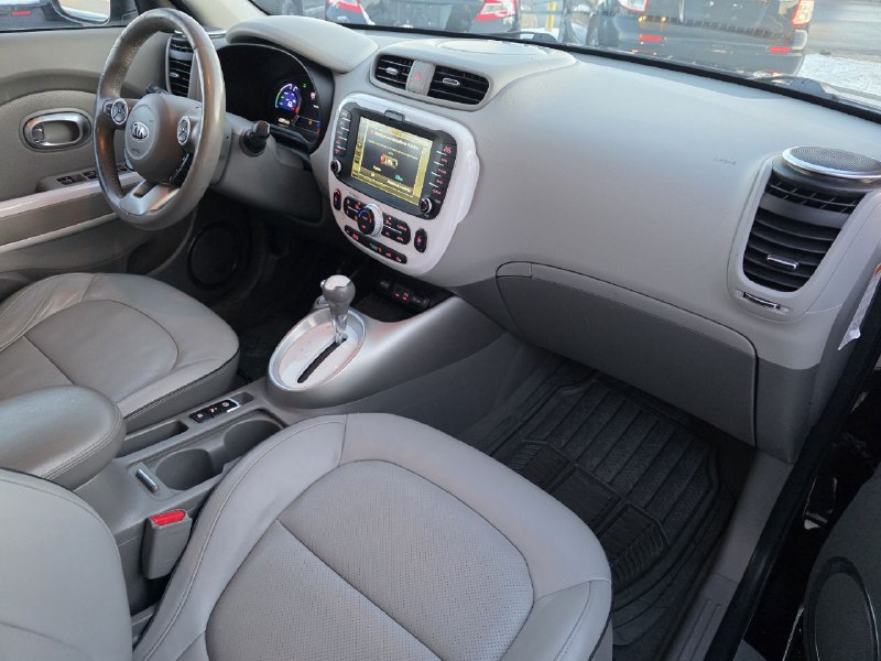 2016 Kia Soul EV **DELUXE**JAMAIS ACCIDENTEE**NAVI**CAMERA DE RECUL**SIEGES VOLANT CHAUFFANTS**MAGS** Main Image