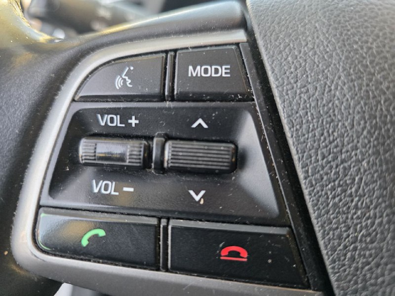 2018 Hyundai Elantra **GL**CAMERA DE RECUL**ANGLE MORT**SIEGES CHAUFFANTS**MAGS**Financement 1Ère, 2e et 3e chance !!! 100% ApprouvÉ !! Image principale