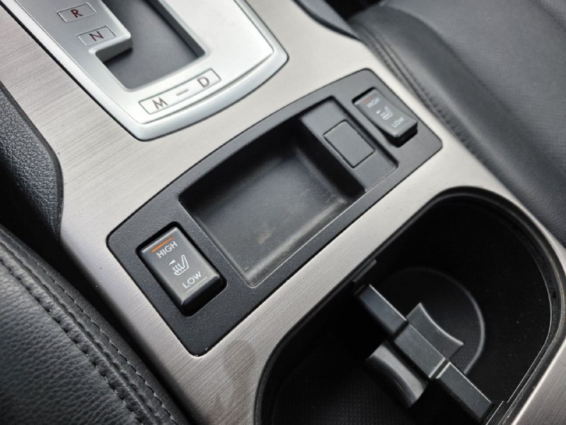 2013 Subaru Outback ((JAMAIS ACCIDENTEE**LIMITEE**NAVI**CAMERA DE RECUL**CUIR**SIEGES CHAUFFANTS**MAGS**TOUTE EQUIPEE Main Image