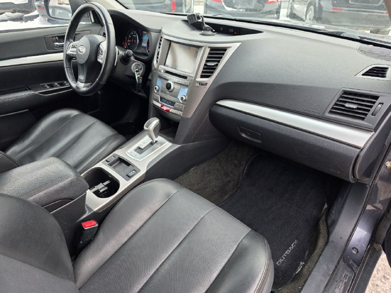 2013 Subaru Outback ((JAMAIS ACCIDENTEE**LIMITEE**NAVI**CAMERA DE RECUL**CUIR**SIEGES CHAUFFANTS**MAGS**TOUTE EQUIPEE Main Image
