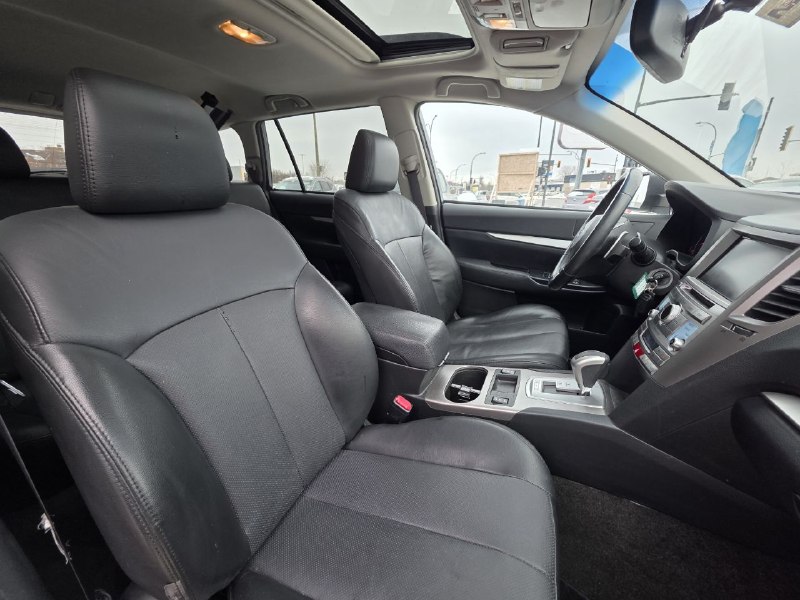 2013 Subaru Outback ((JAMAIS ACCIDENTEE**LIMITEE**NAVI**CAMERA DE RECUL**CUIR**SIEGES CHAUFFANTS**MAGS**TOUTE EQUIPEE Main Image