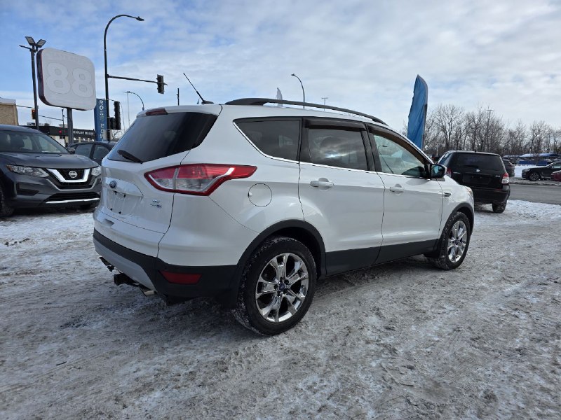 2014 Ford Escape JAMAIS ACCIDENTEE**AWD**NAVIGATION**CAMERA DE RECUL**SIEGES CHAUFFANTS**MAGS** Financement 1Ère, 2e et 3e chance !! 100% ApprouvÉ Main Image