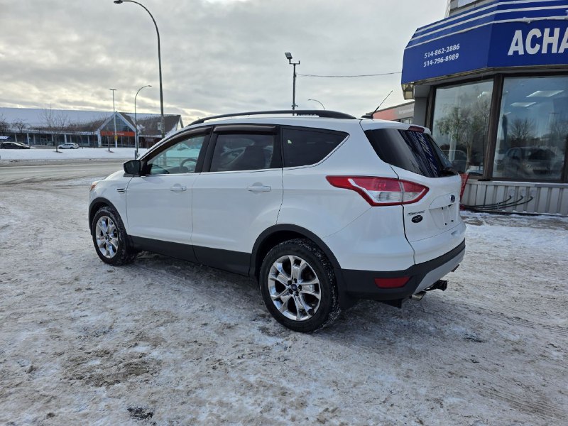 2014 Ford Escape JAMAIS ACCIDENTEE**AWD**NAVIGATION**CAMERA DE RECUL**SIEGES CHAUFFANTS**MAGS** Financement 1Ère, 2e et 3e chance !! 100% ApprouvÉ Main Image