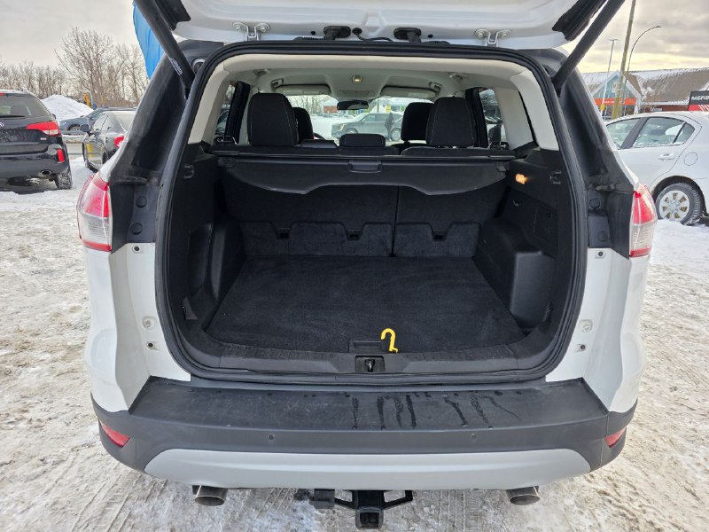 2014 Ford Escape JAMAIS ACCIDENTEE**AWD**NAVIGATION**CAMERA DE RECUL**SIEGES CHAUFFANTS**MAGS** Financement 1Ère, 2e et 3e chance !! 100% ApprouvÉ Main Image