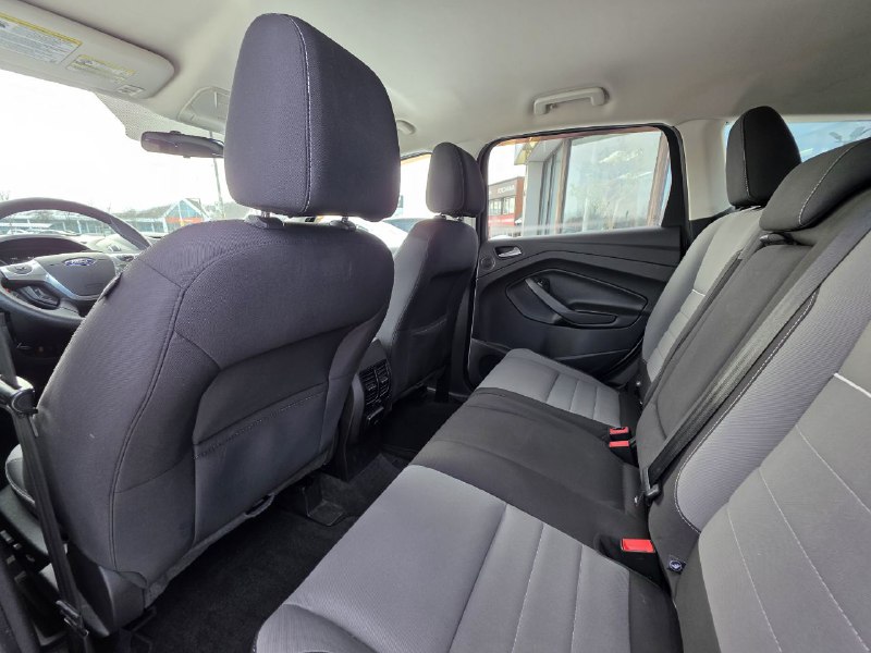 2014 Ford Escape JAMAIS ACCIDENTEE**AWD**NAVIGATION**CAMERA DE RECUL**SIEGES CHAUFFANTS**MAGS** Financement 1Ère, 2e et 3e chance !! 100% ApprouvÉ Main Image