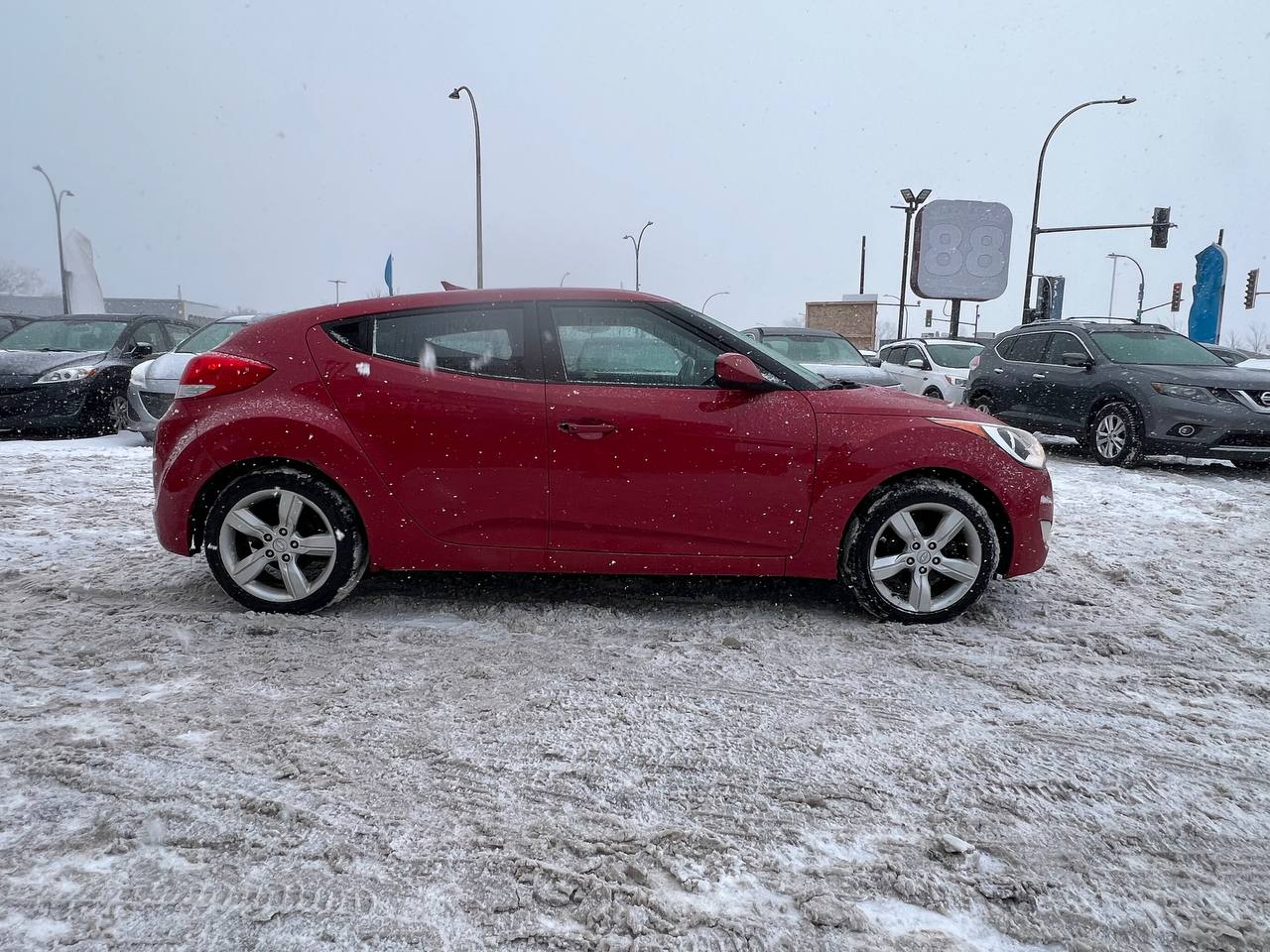 2013 Hyundai Veloster 3dr Cpe Man**Jamais Accidentee**SIEGES CHAUFFANTS**MAGS** Main Image