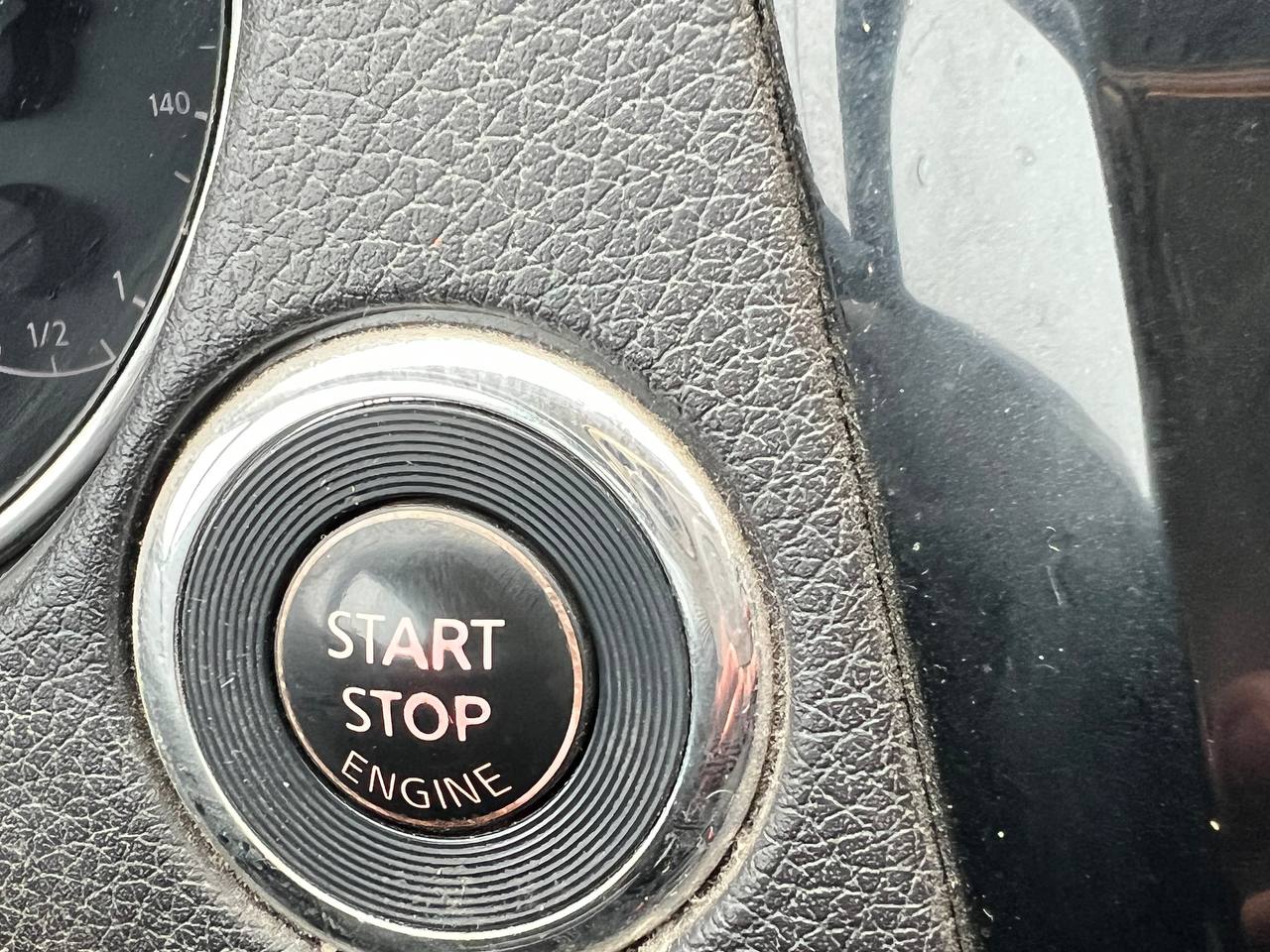 2016 Nissan Rogue SV**AWD**CAMERA DE RECULE**SIEGES CHAUFFNATS**MAGS**Un Proprietaire** Image principale