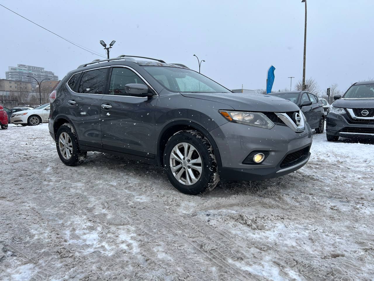 2016 Nissan Rogue SV**AWD**CAMERA DE RECULE**SIEGES CHAUFFNATS**MAGS**Un Proprietaire** Image principale
