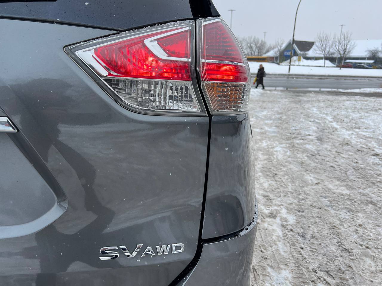 2016 Nissan Rogue SV**AWD**CAMERA DE RECULE**SIEGES CHAUFFNATS**MAGS**Un Proprietaire** Image principale