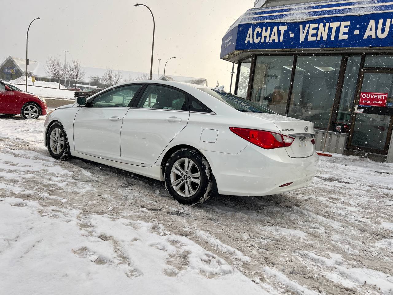 2011 Hyundai Sonata GLS**Jamais Accidentee**TOIT OUVRANT**SIEGES CHAUFFNATS**MAGS**SIEGES ELECTRIQUE**MODE ECO** Image principale