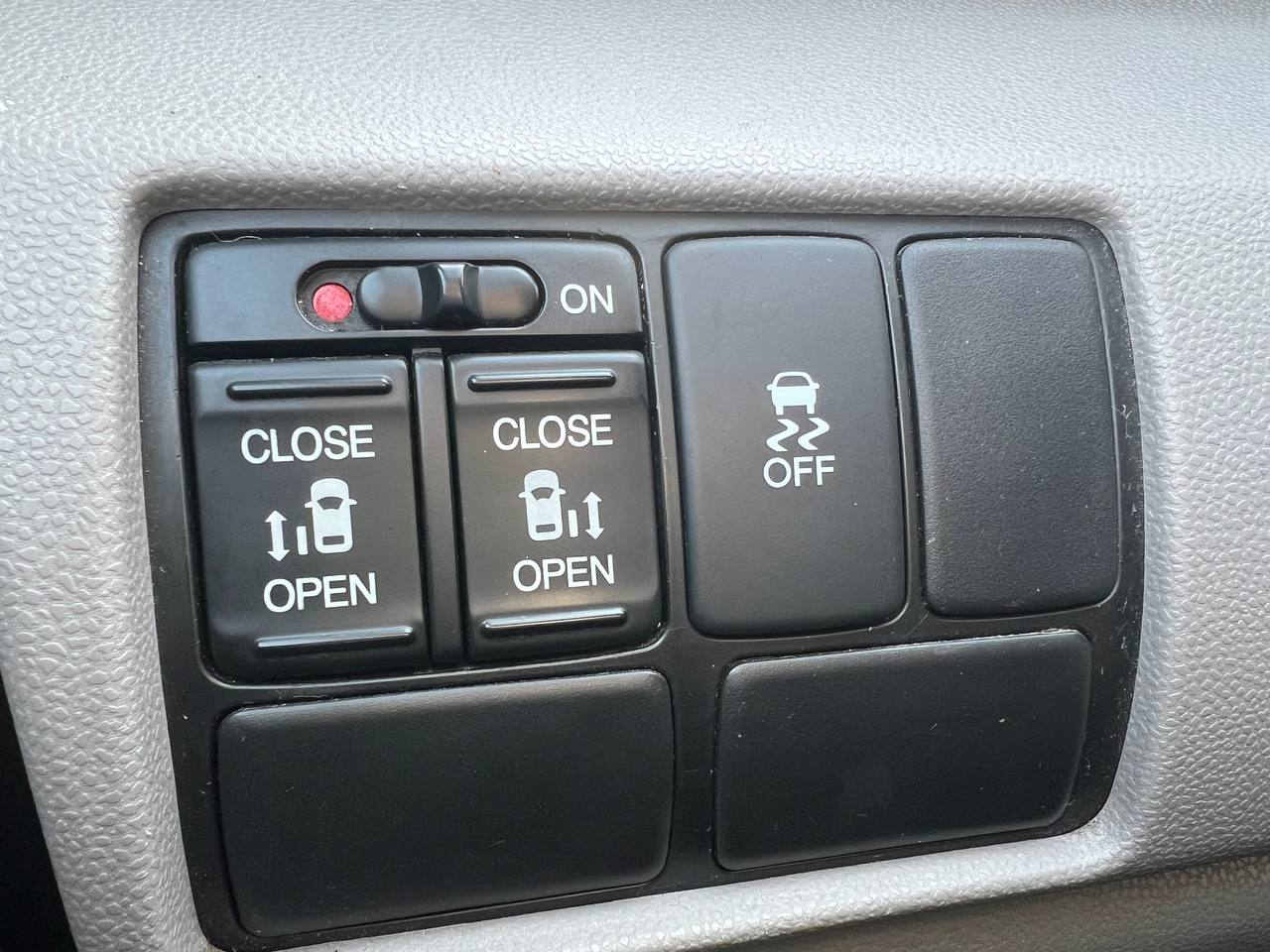 2013 Honda Odyssey EX**JAMAIS ACCIDENTEE**CAMERA DE RECUL**SIEGES CHAUFFANTS**MAGS** Main Image