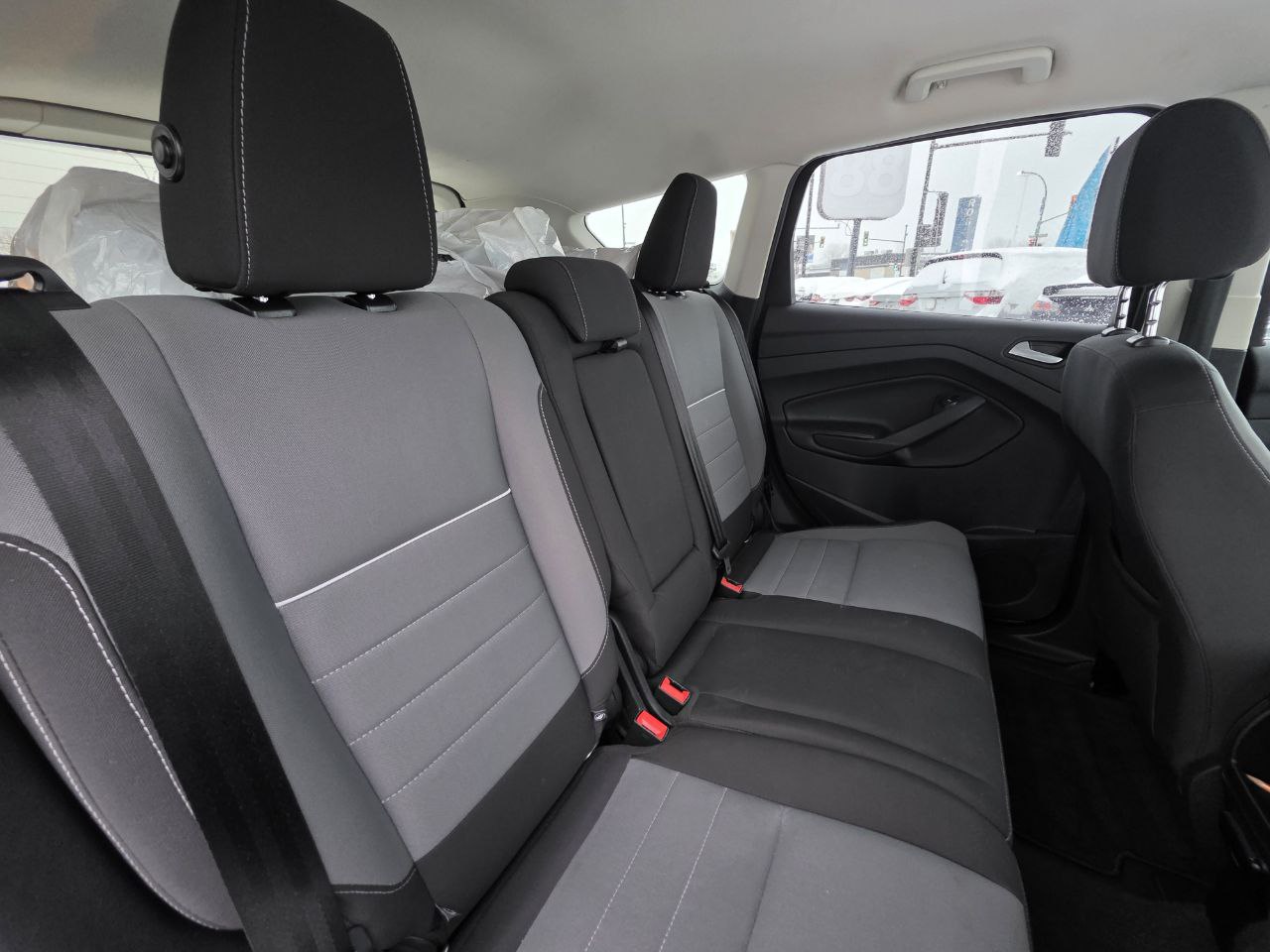 2013 Ford Escape **JAMAIS ACCIDENTEE**TRES BAS KILO**58 000KM**CERTIFIEE**SIEGES CHAUFFANTS**MAGS**EN SPECIAL** Image principale