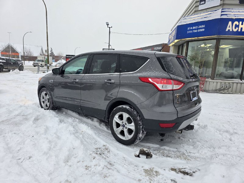 2013 Ford Escape **JAMAIS ACCIDENTEE**TRES BAS KILO**58 000KM**CERTIFIEE**SIEGES CHAUFFANTS**MAGS**EN SPECIAL** Image principale