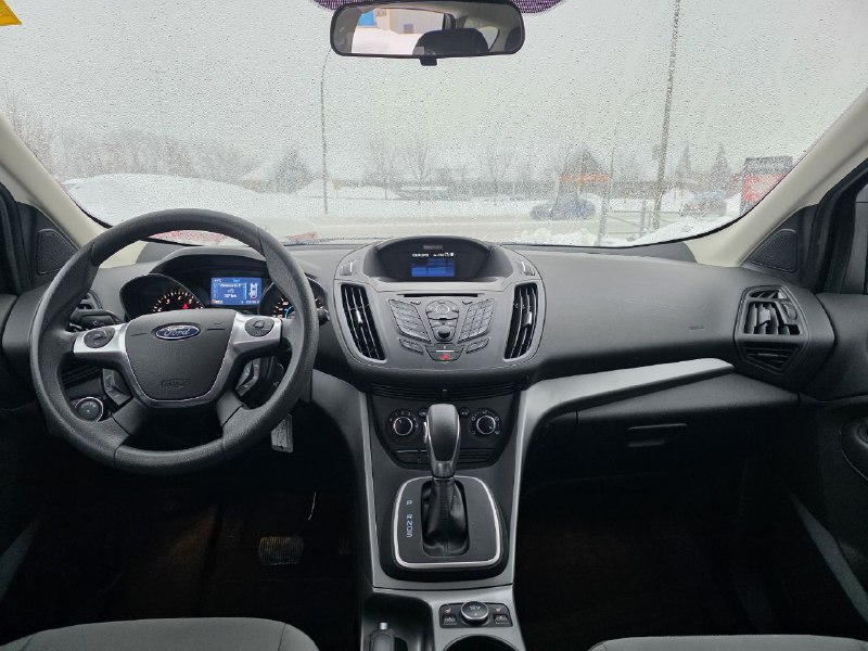 2013 Ford Escape **JAMAIS ACCIDENTEE**TRES BAS KILO**58 000KM**CERTIFIEE**SIEGES CHAUFFANTS**MAGS**EN SPECIAL** Image principale