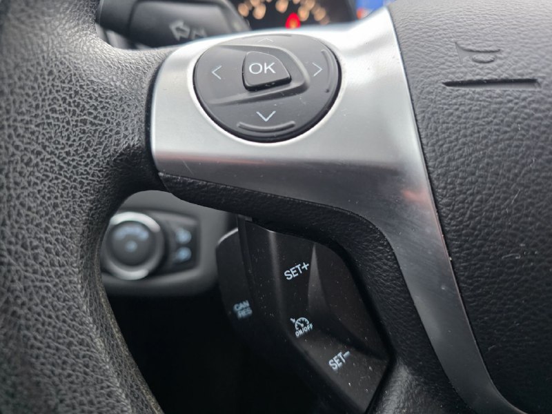 2013 Ford Escape **JAMAIS ACCIDENTEE**TRES BAS KILO**58 000KM**CERTIFIEE**SIEGES CHAUFFANTS**MAGS**EN SPECIAL** Image principale