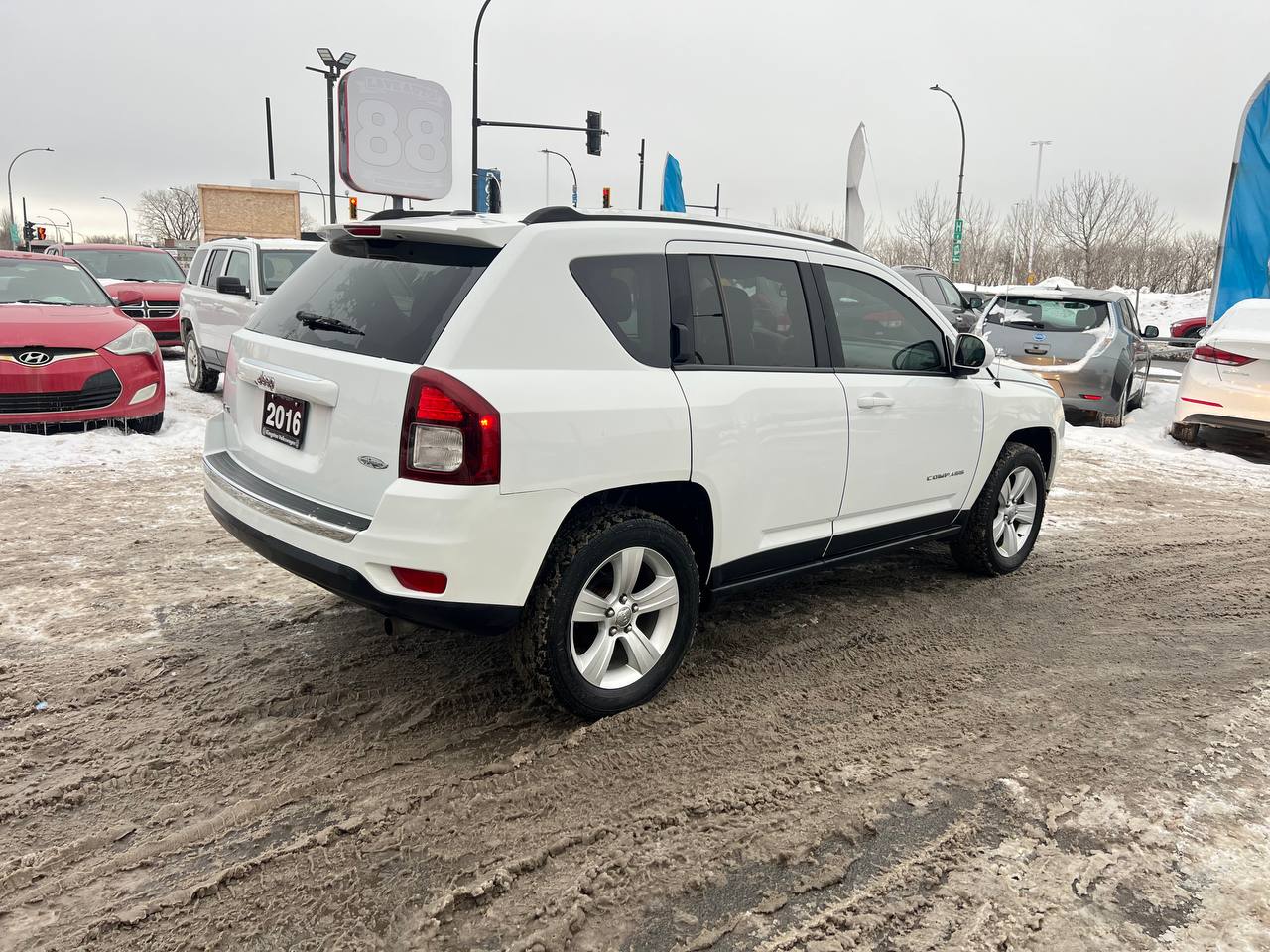 2016 Jeep Compass High Altitude**CERTIFIÉE SAAQ**4X4**Toit Ouvrant**CAMERA DE RECUL**Sieges en Cuir**SIEGES CHAUFFANTS**MAGS**Tres Bien Entretenu** Image principale