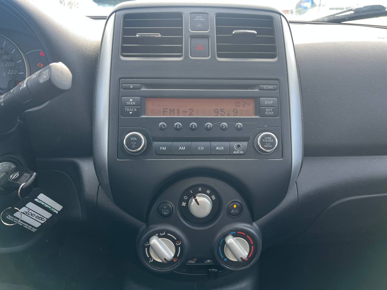 2016 Nissan Micra SV**Jamais Accidentee**Un Proprietaire**AC**MANUELLE** Image principale