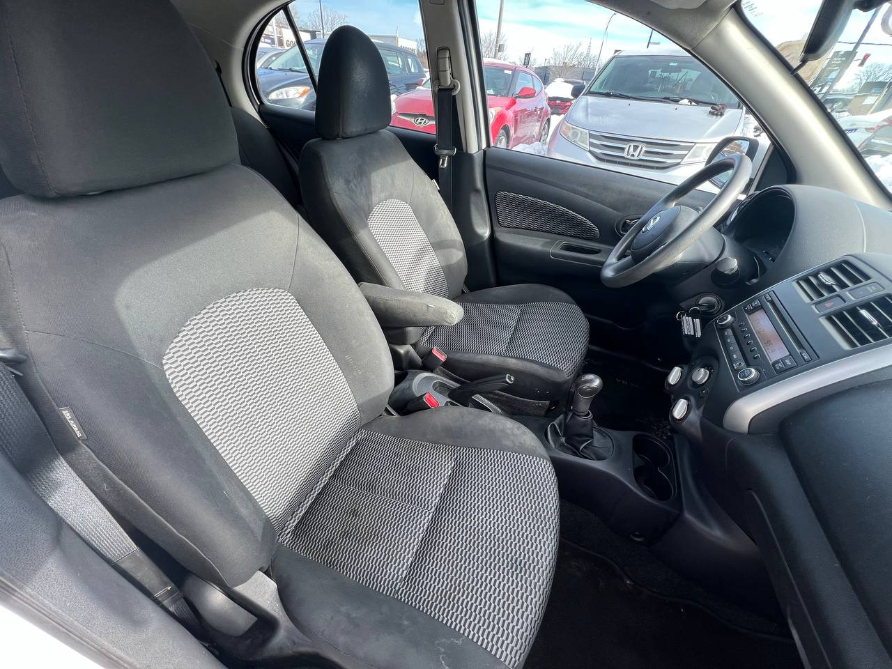 2016 Nissan Micra SV**Jamais Accidentee**Un Proprietaire**AC**MANUELLE** Image principale