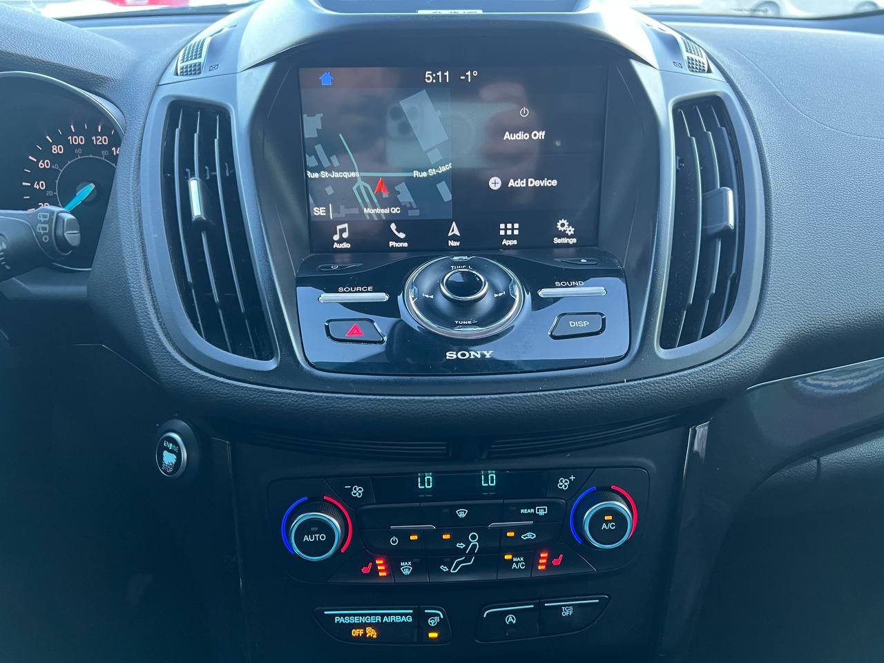 2017 Ford Escape Titanium**AWD**JAMAIS ACCIDENTEE**SAAQ CERTIFIEE**Toit Ouvrant Panoramique**ANGLE MORT**CamÉra de Recul**SIEGES EN CUIR**Navigation**SIEGES CHAUFFANTS**VOLANT CHAUFFANT**dÉmarrage À distance**MAGS** Image principale