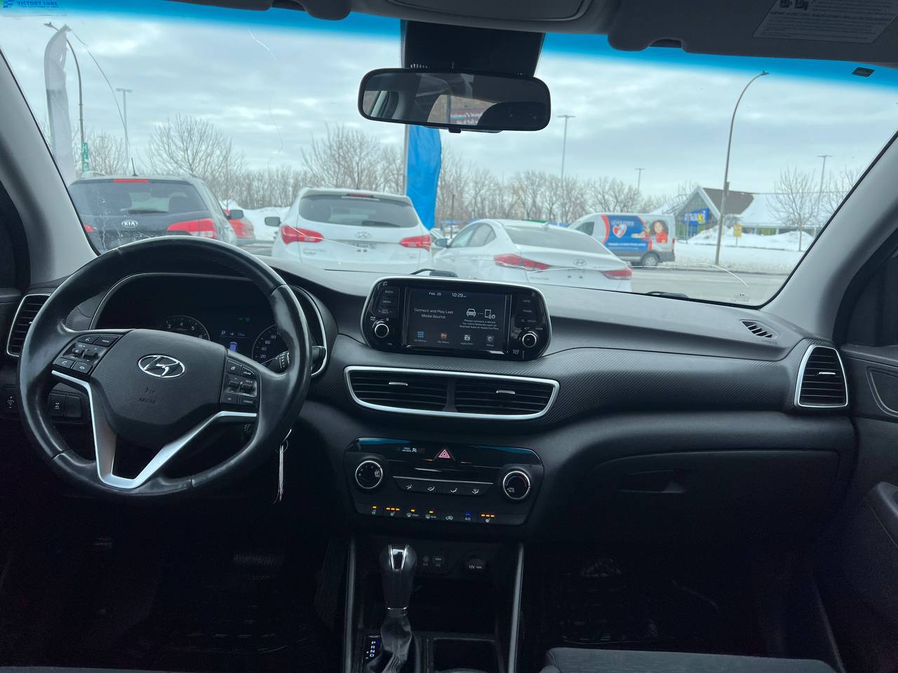 2019 Hyundai Tucson Preferred**SAAQ CERTIFIEE**AWD**CAR PLAY**LKA**ANGLE MORT**CamÉra de Recul**SIÈGES CHAUFFANTS AVANT et ARRIERE**VOLANT CHAUFFANT**ASSISTANCE AU MAINTIEN DE VOIE**MAGS** Image principale