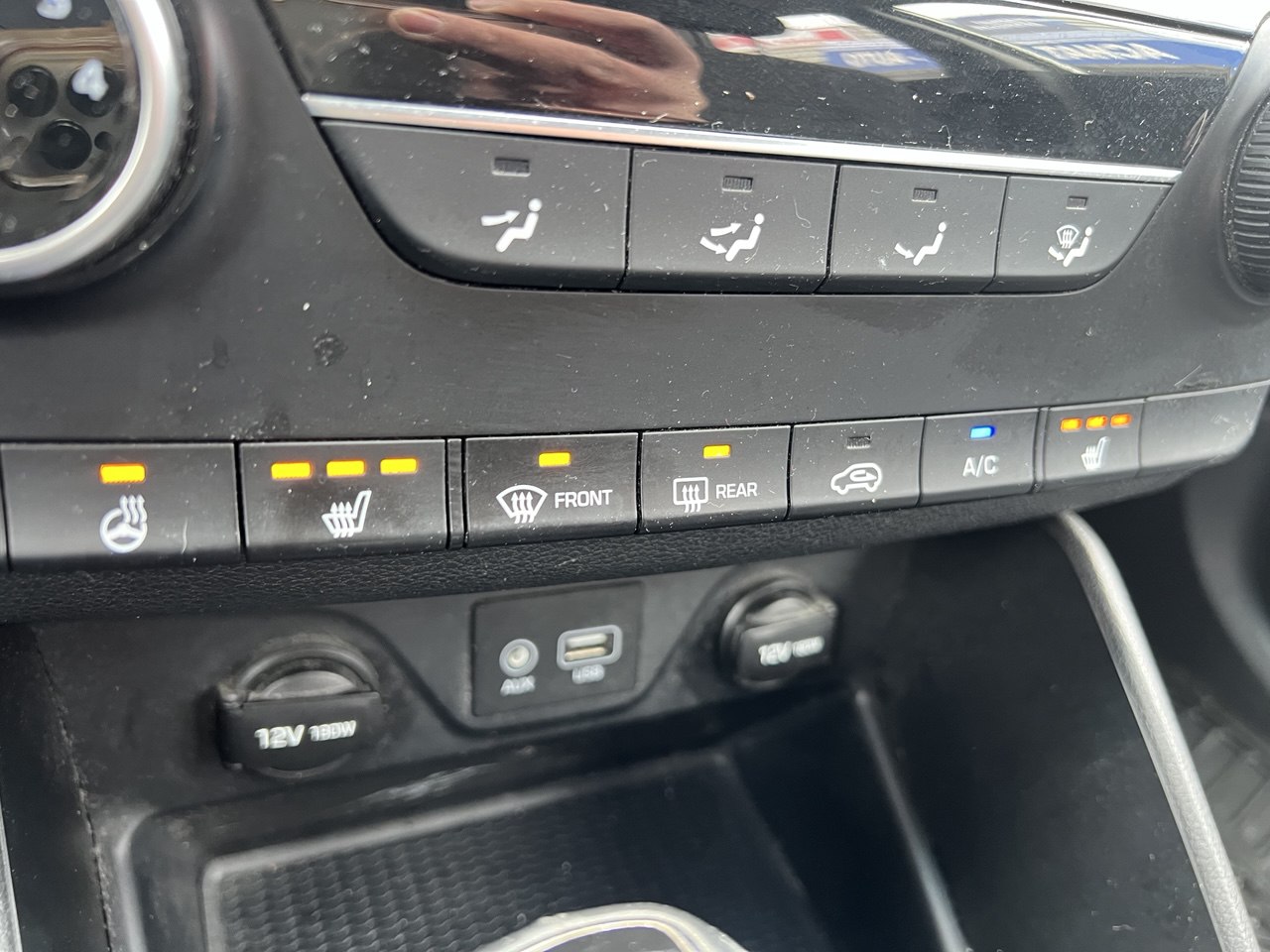 2019 Hyundai Tucson Preferred**SAAQ CERTIFIEE**AWD**CAR PLAY**LKA**ANGLE MORT**CamÉra de Recul**SIÈGES CHAUFFANTS AVANT et ARRIERE**VOLANT CHAUFFANT**ASSISTANCE AU MAINTIEN DE VOIE**MAGS** Image principale