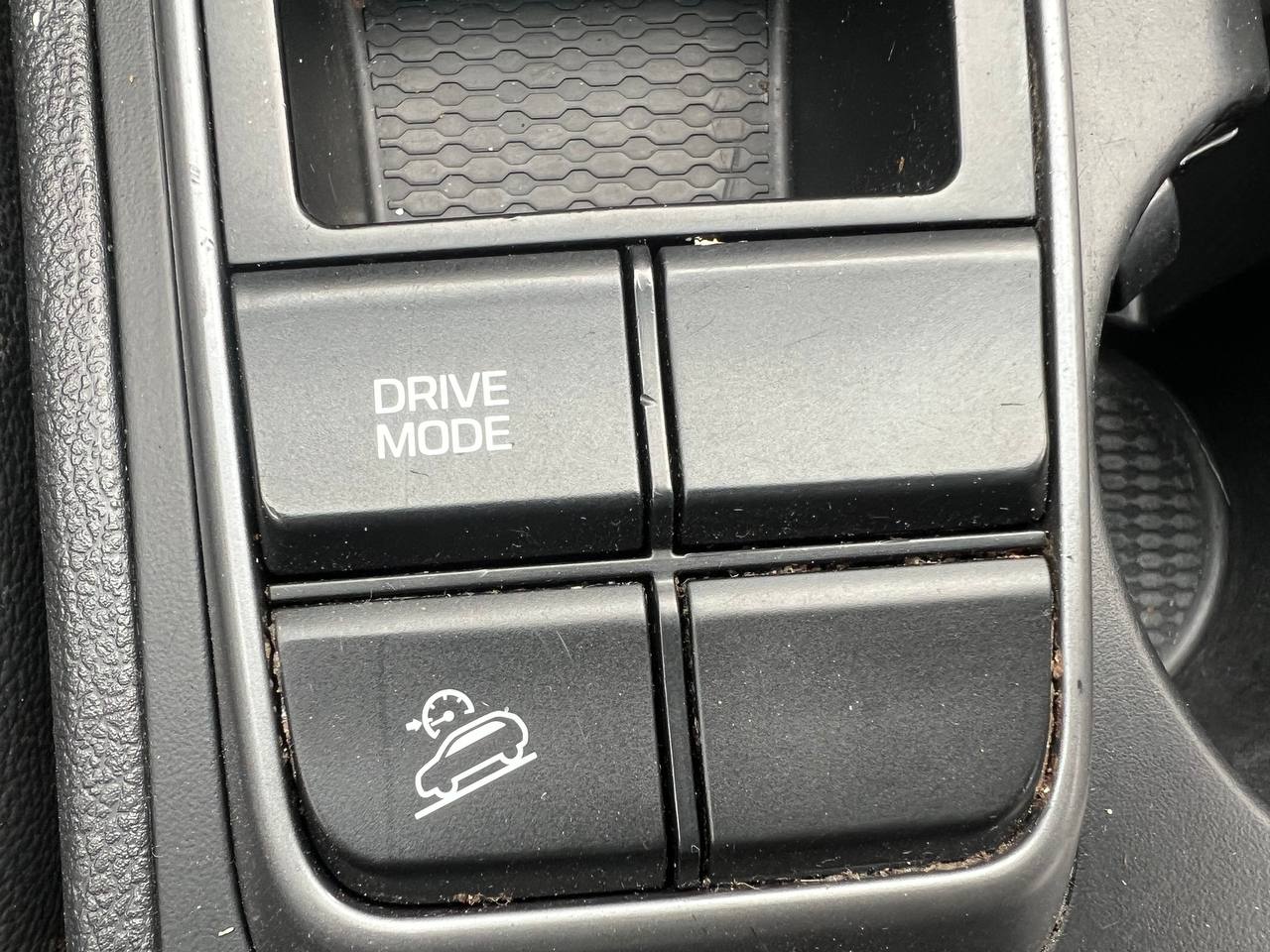 2018 Hyundai Tucson SE**SAAQ CERTIFIEE**CAR PLAY**Toit Ouvrant Panoramique**ANGLE MORT**CamÉra de Recul**SIEGES EN CUIR**SIÈGES CHAUFFANTS AVANT et ARRIERE**VOLANT CHAUFFANT**MAGS** Image principale