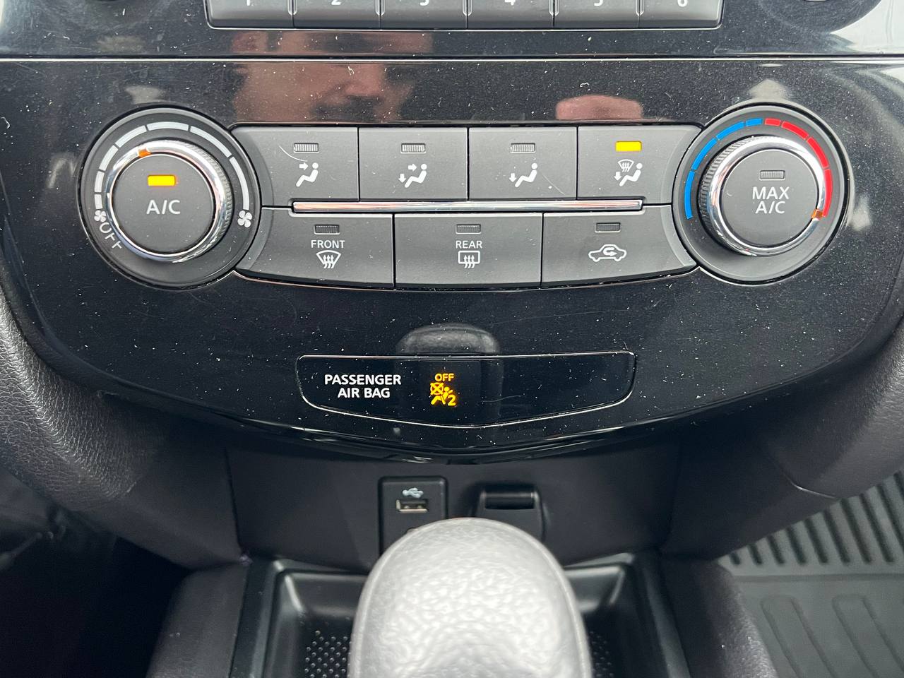 2016 Nissan Rogue SV**AWD**Toit Ouvrant Panoramique**CAMERA DE RECULE**SIEGES CHAUFFNATS**MAGS** Image principale