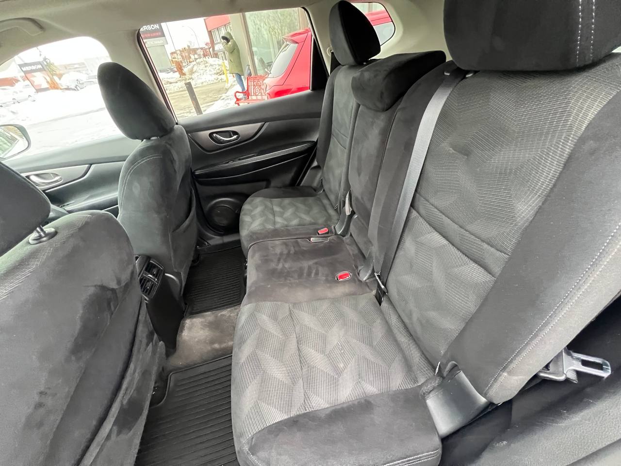 2016 Nissan Rogue SV**AWD**Toit Ouvrant Panoramique**CAMERA DE RECULE**SIEGES CHAUFFNATS**MAGS** Image principale