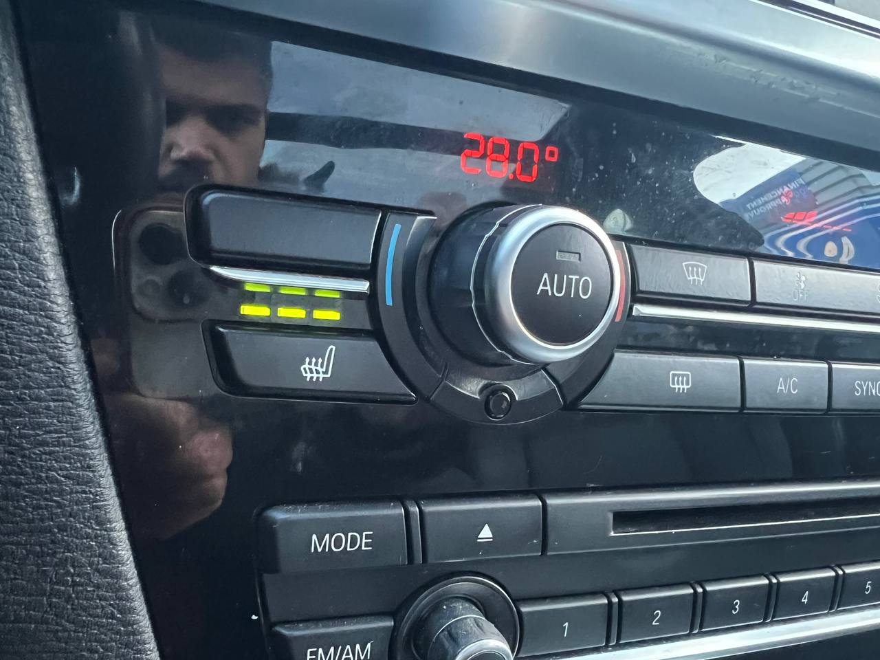 2015 BMW X3 XDrive28i**AWD**SAAQ CERTIFIEE**TOIT PANORAMIQUE**CAMERA DE RECULE**SIEGES CHAUFFNATS**MAGS**VOLANT CHAUFFNATS**CUIR** Image principale