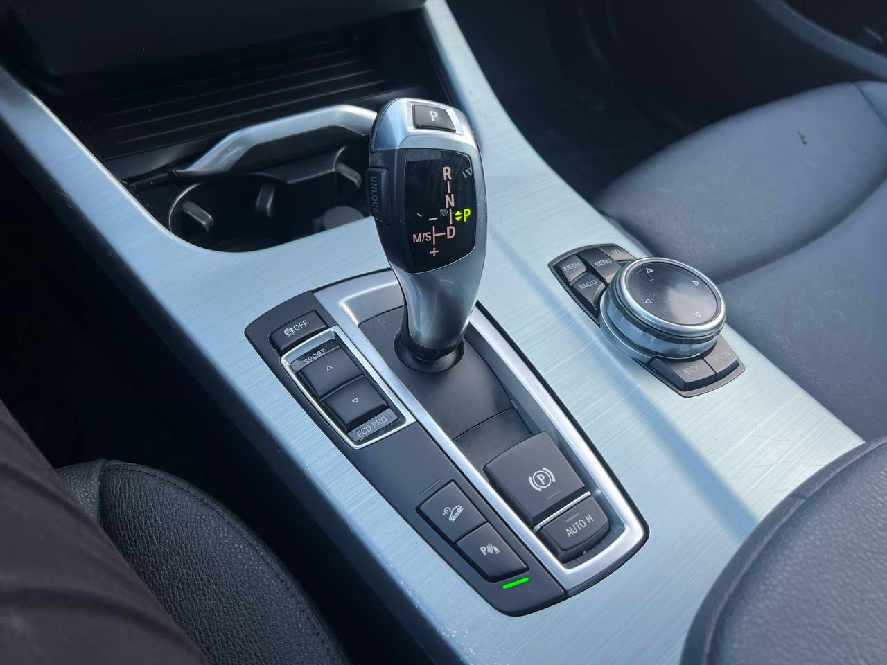 2015 BMW X3 XDrive28i**AWD**SAAQ CERTIFIEE**TOIT PANORAMIQUE**CAMERA DE RECULE**SIEGES CHAUFFNATS**MAGS**VOLANT CHAUFFNATS**CUIR** Image principale