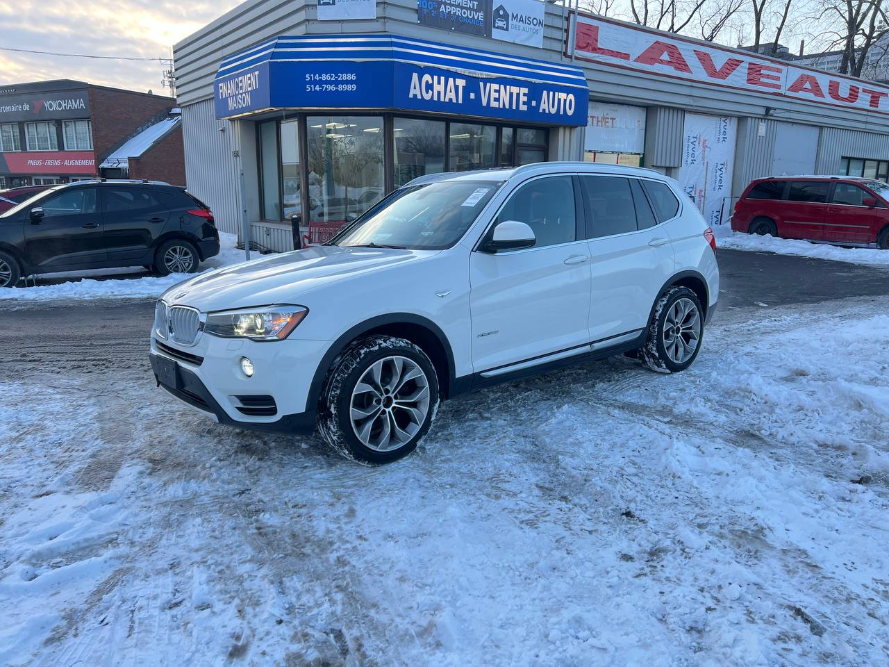 2015 BMW X3 XDrive28i**AWD**SAAQ CERTIFIEE**TOIT PANORAMIQUE**CAMERA DE RECULE**SIEGES CHAUFFNATS**MAGS**VOLANT CHAUFFNATS**CUIR** Image principale