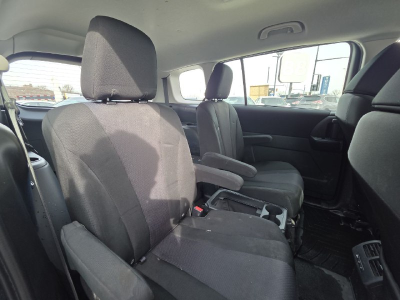 2015 Mazda 5 GS**Jamais Accidente**Tres Bien Entretenu**6 PASSAGERS**MAGS**EN SPECIAL** Image principale