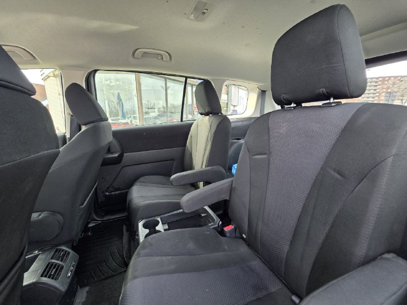 2015 Mazda 5 GS**Jamais Accidente**Tres Bien Entretenu**6 PASSAGERS**MAGS**EN SPECIAL** Image principale