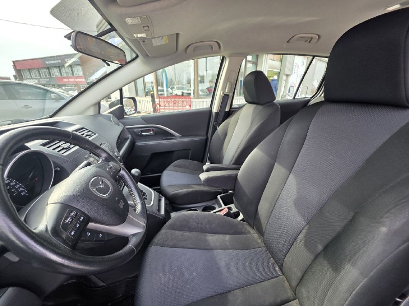 2015 Mazda 5 GS**Jamais Accidente**Tres Bien Entretenu**6 PASSAGERS**MAGS**EN SPECIAL** Image principale