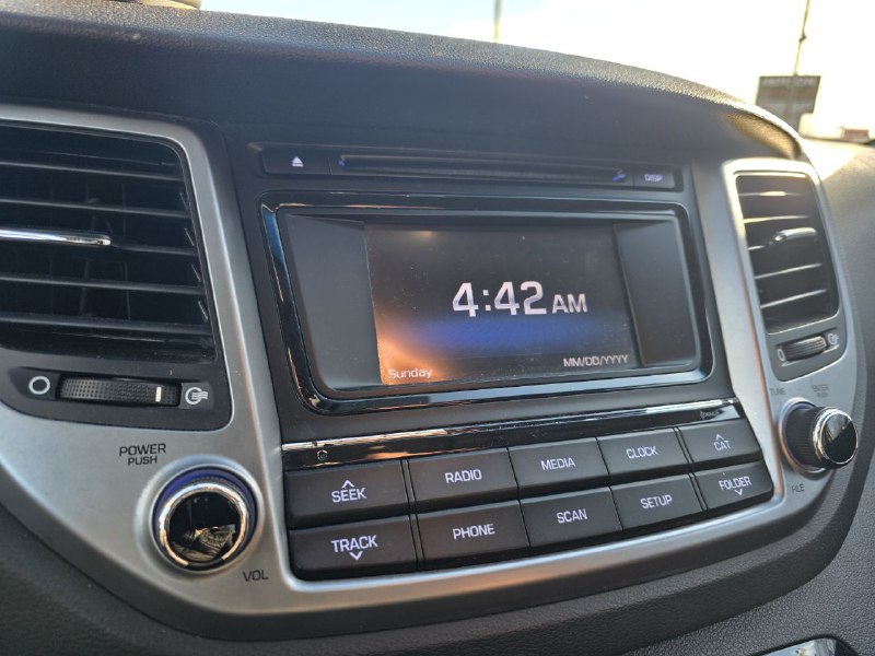 2017 Hyundai Tucson AWD**SAAQ CERTIFIEE**JAMAIS ACCIDENTEE**CAMERA DE RECUL**SIEGES CHAUFFANTS**MAGS** Image principale