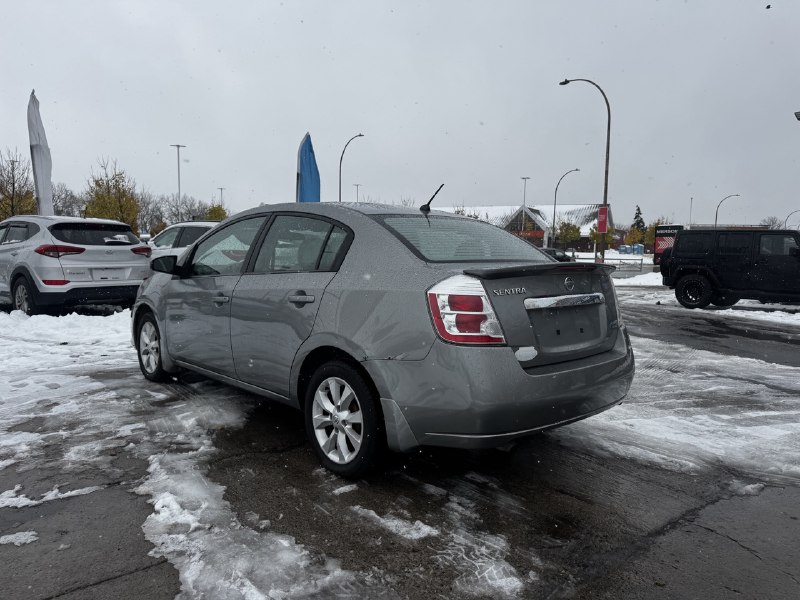 2012 Nissan Sentra 2.0**MAGS** Image principale