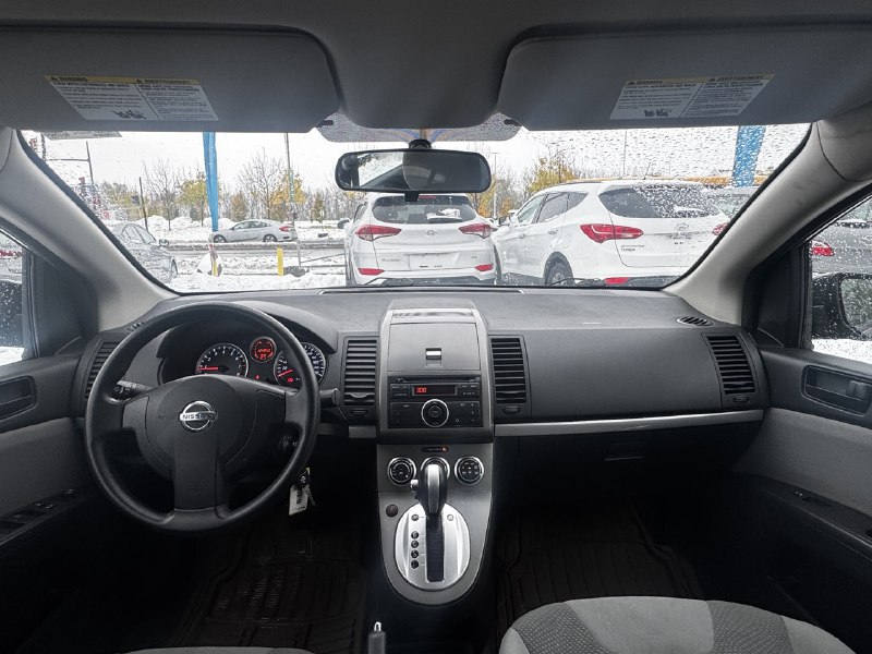 2012 Nissan Sentra 2.0**MAGS** Image principale