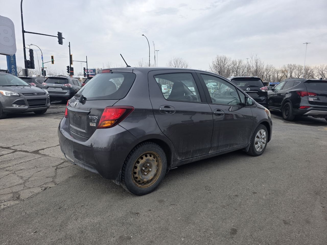 2016 Toyota Yaris  Image principale