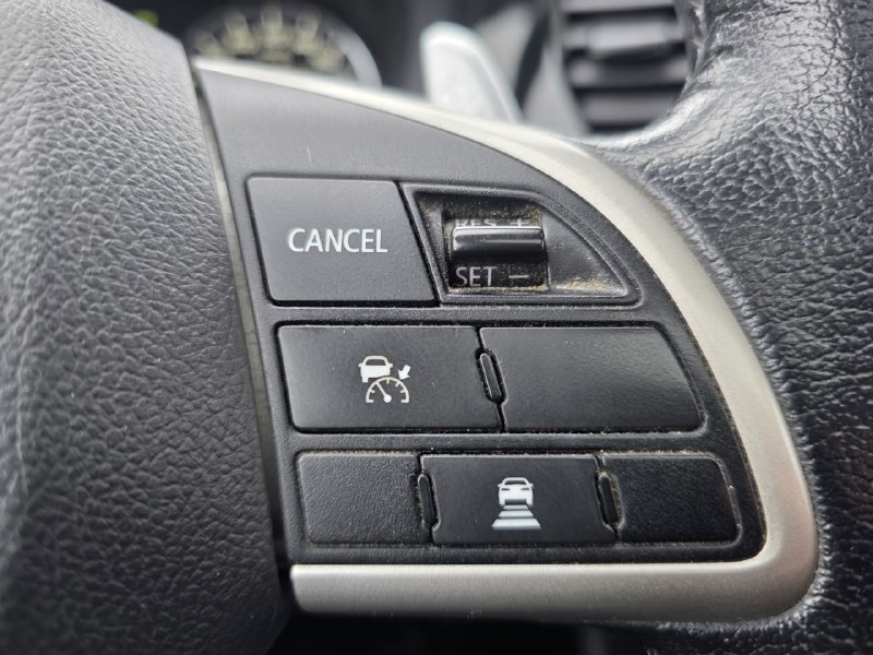 2015 Mitsubishi Outlander **GT**JAMAIS ACCIDENTEE**7 PASSAGERS**CUIR**NAVI**CAMERA DE RECUL**SIEGES CHAIFFANTS**MAGS** Image principale