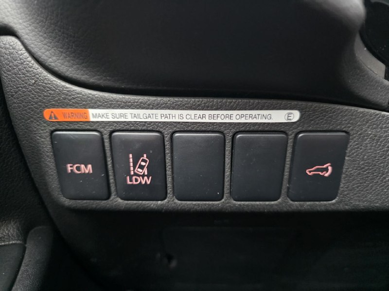 2015 Mitsubishi Outlander **GT**JAMAIS ACCIDENTEE**7 PASSAGERS**CUIR**NAVI**CAMERA DE RECUL**SIEGES CHAIFFANTS**MAGS** Image principale