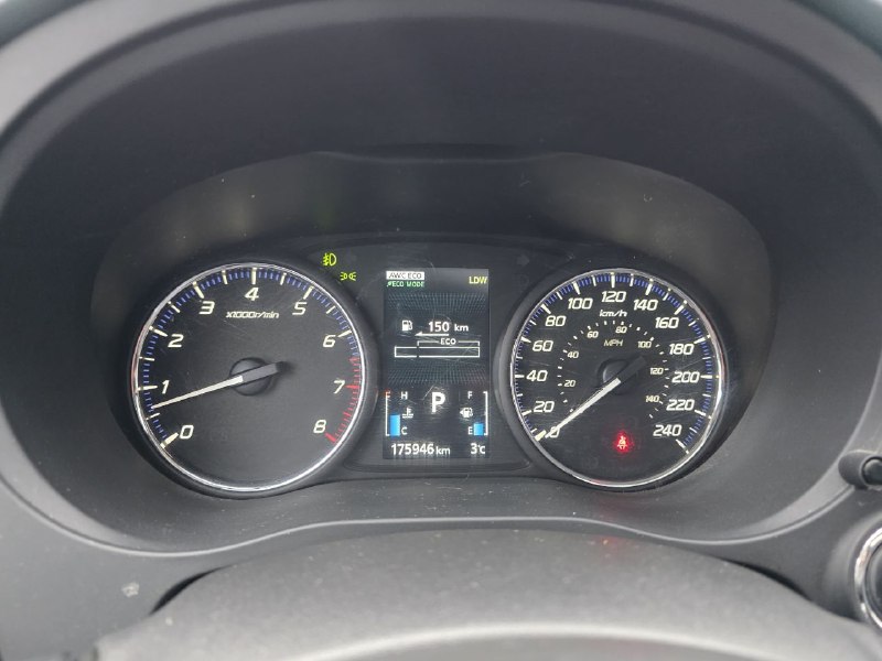 2015 Mitsubishi Outlander **GT**JAMAIS ACCIDENTEE**7 PASSAGERS**CUIR**NAVI**CAMERA DE RECUL**SIEGES CHAIFFANTS**MAGS** Image principale