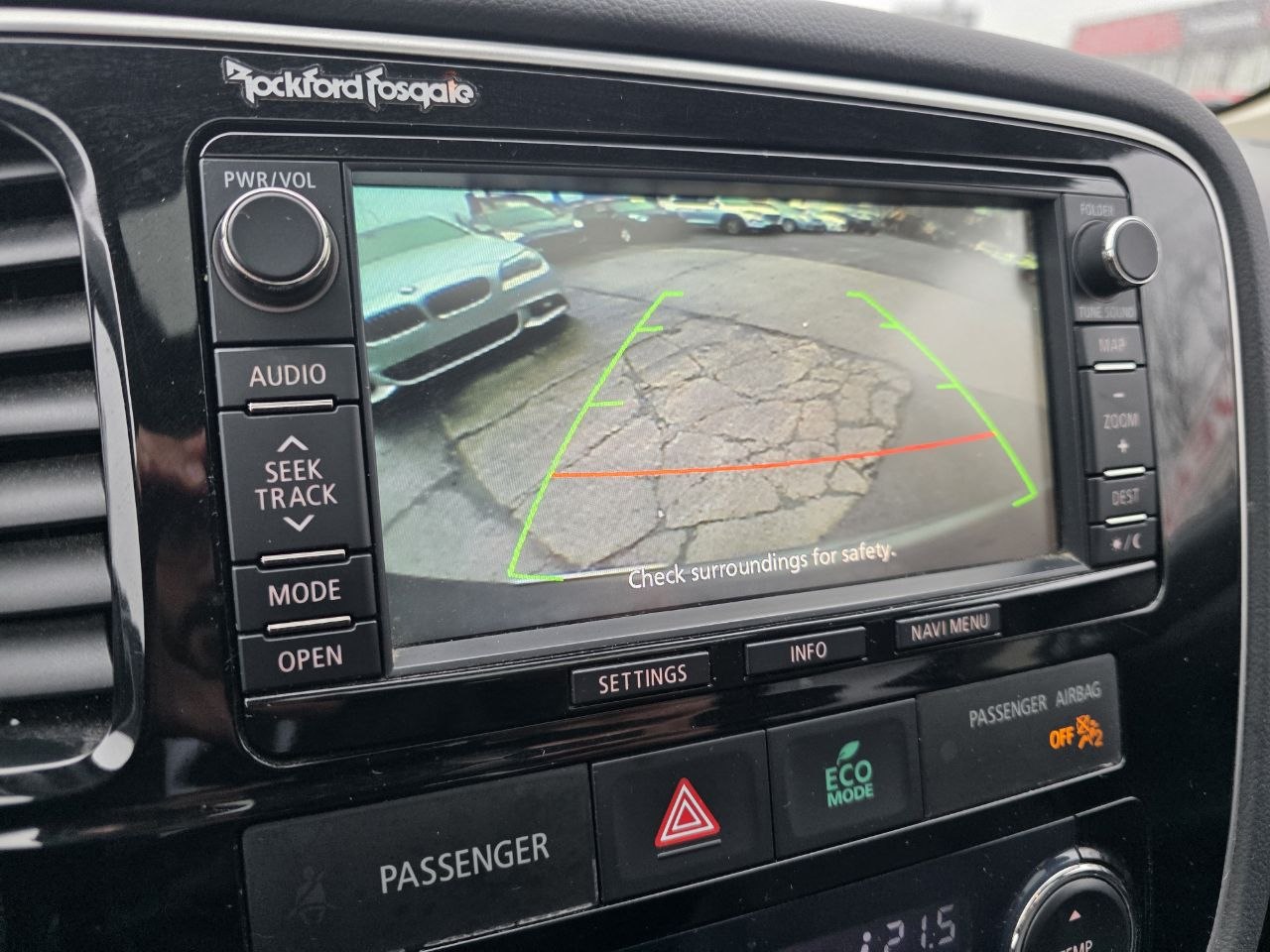 2015 Mitsubishi Outlander **GT**JAMAIS ACCIDENTEE**7 PASSAGERS**CUIR**NAVI**CAMERA DE RECUL**SIEGES CHAIFFANTS**MAGS** Image principale