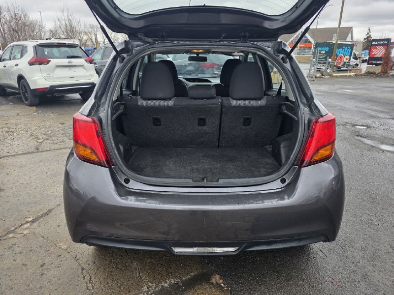 2016 Toyota Yaris LE**Jamais Accidente** Image principale