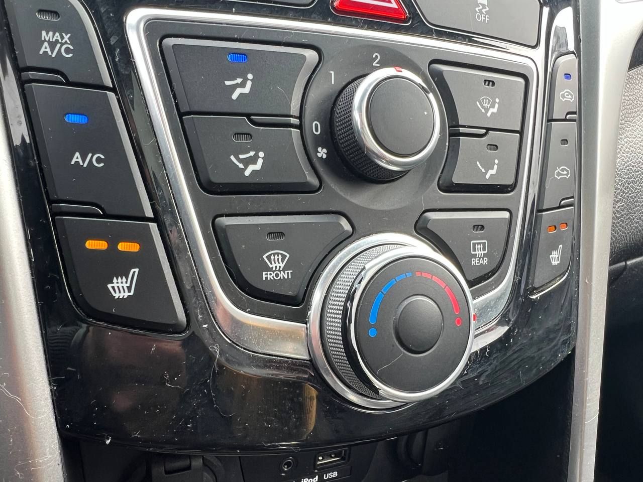 2013 Hyundai Elantra GT GLS**Toit Ouvrant Panoramique**Sieges CHAUFFANTS**MAGS** Image principale